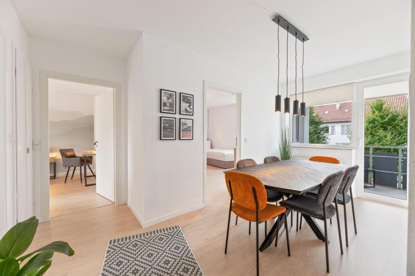 Ferienwohnung Westside Flat - 5Min To Downtown Ludwigsburg Exterior foto